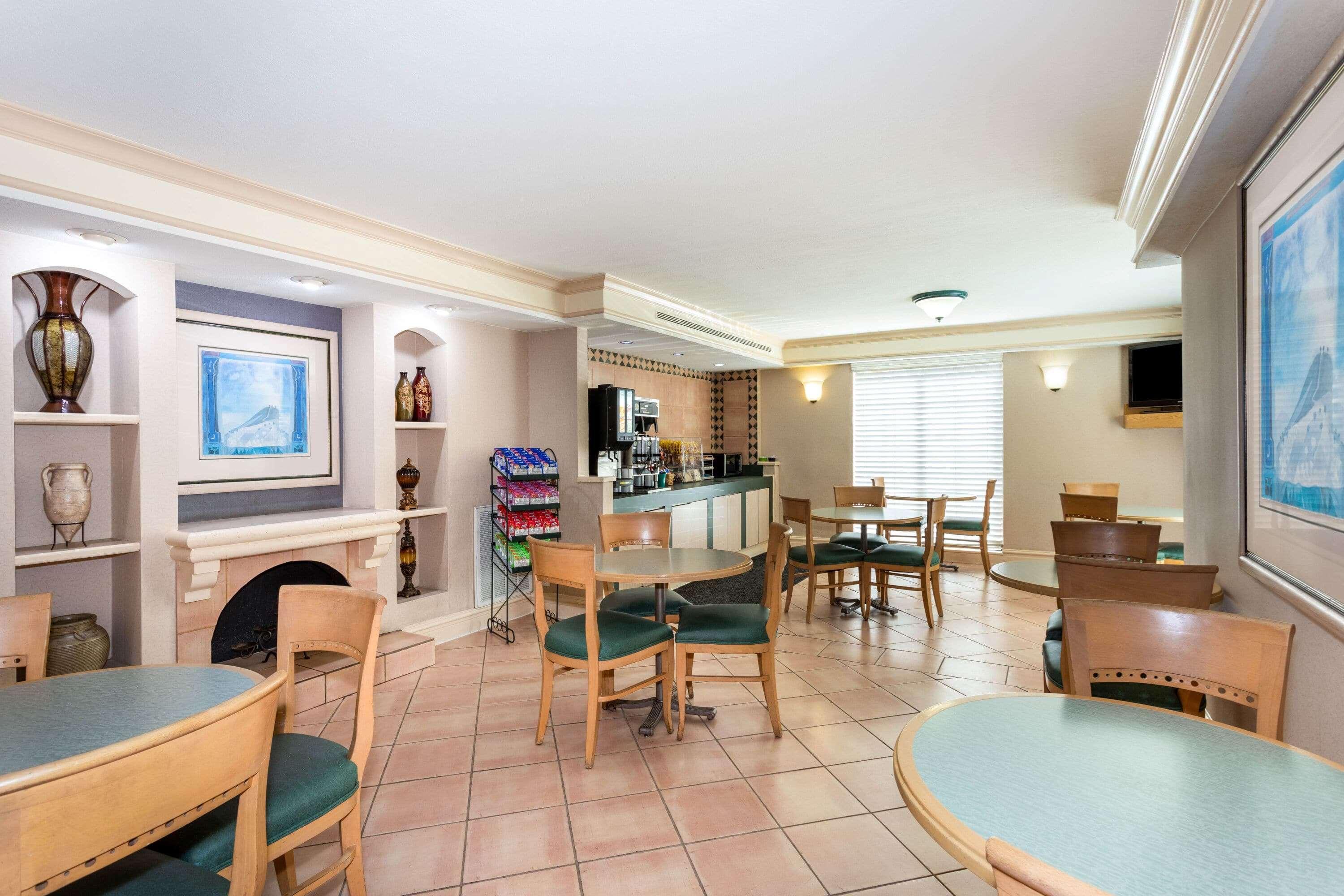 La Quinta Inn By Wyndham Tallahassee North Zewnętrze zdjęcie